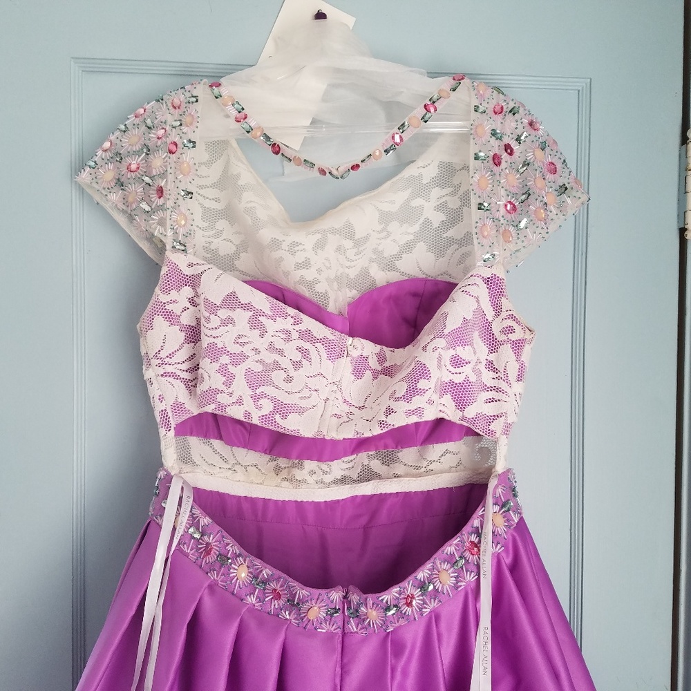 Host Pick Rachel Allan Prom Dress - Picture 5 of 8